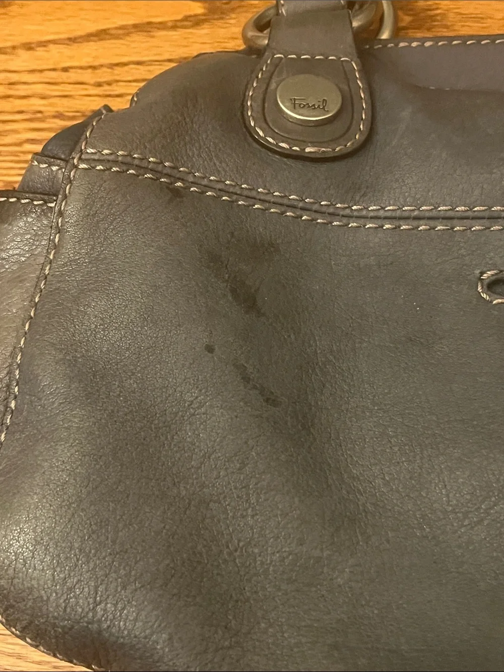 Vintage Fossil leather east-west shoulder bag
